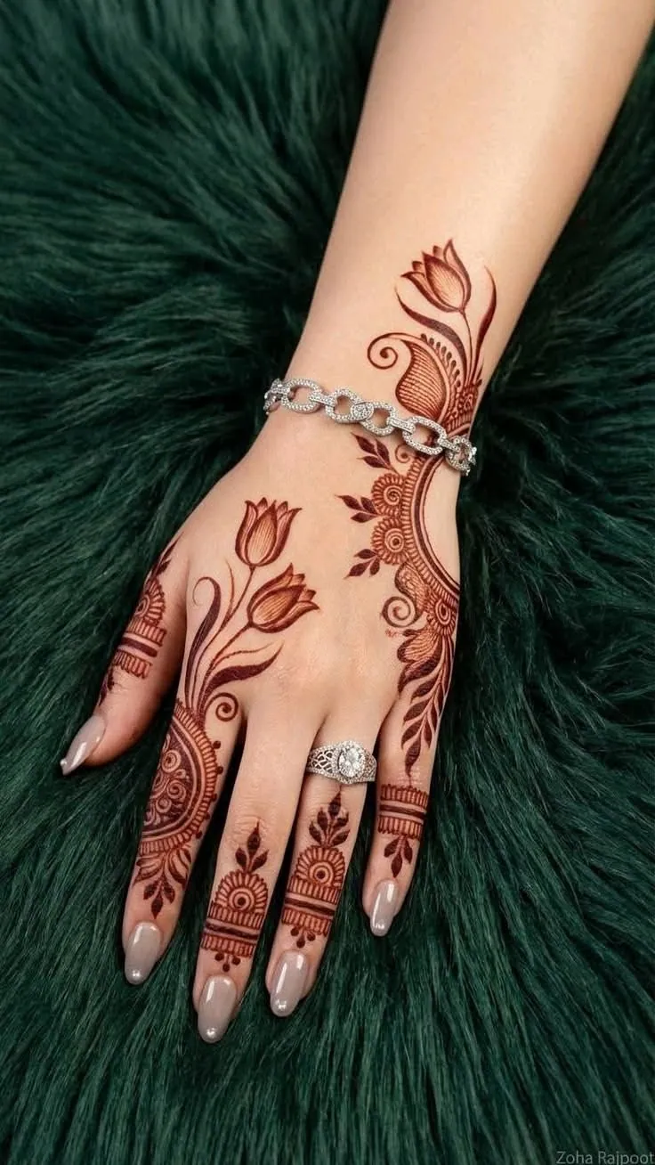 Trendy Arabic Mehndi Design #26
