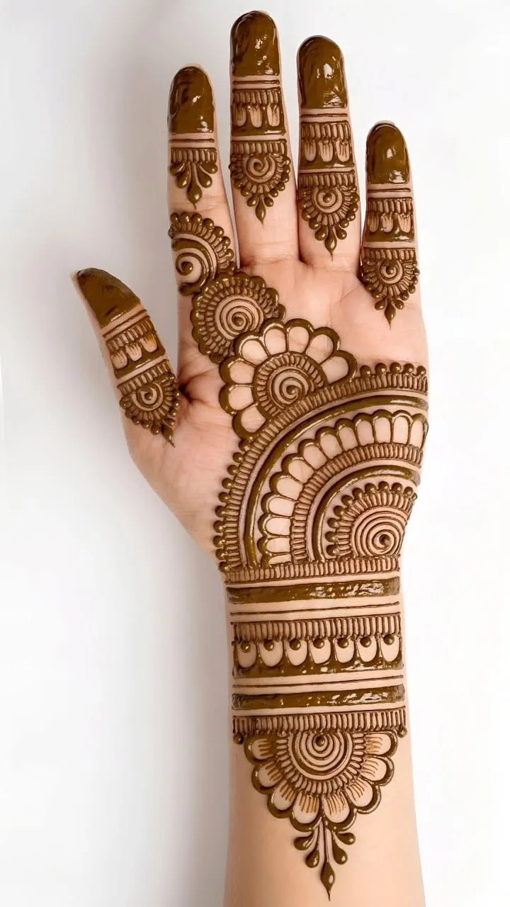 Latest Arabic Mehndi Design #35