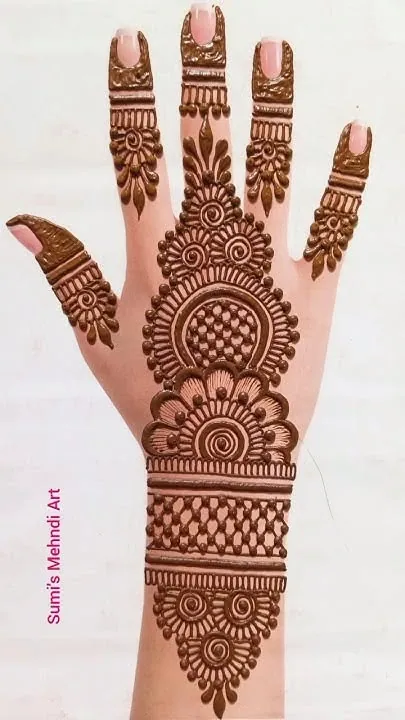 Charming Arabic Mehndi Design #59