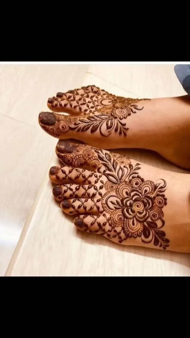 Latest Feet Mehndi Design #35
