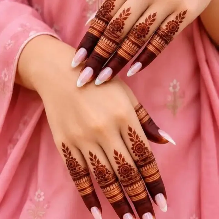 Beautiful Finger Mehndi Design #44