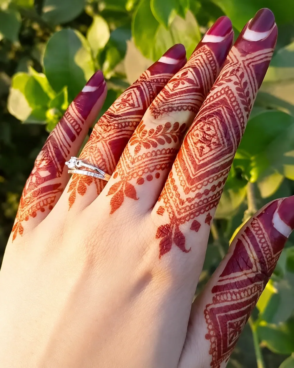Latest Finger Mehndi Design #45