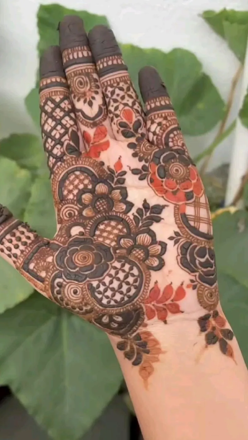 Classic Front Hand Mehndi Design #42