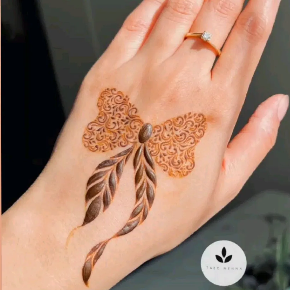 Modern Simple Mehndi Design #121