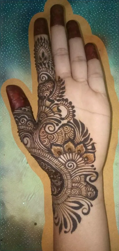Graceful Simple Mehndi Design #167