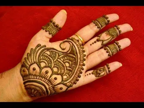 Intricate Simple Mehndi Design #178