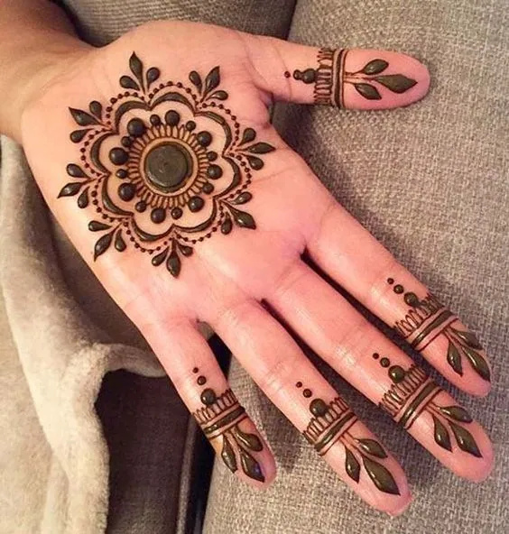 Latest Simple Mehndi Design #25