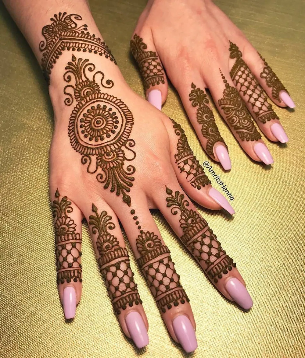 Intricate Simple Mehndi Design #278
