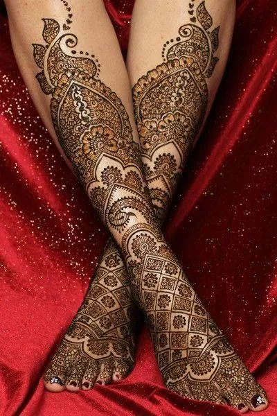 Classic Simple Mehndi Design #312